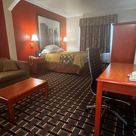 Super 8 By Wyndham Brookshire Tx Hotel Ngoại thất bức ảnh