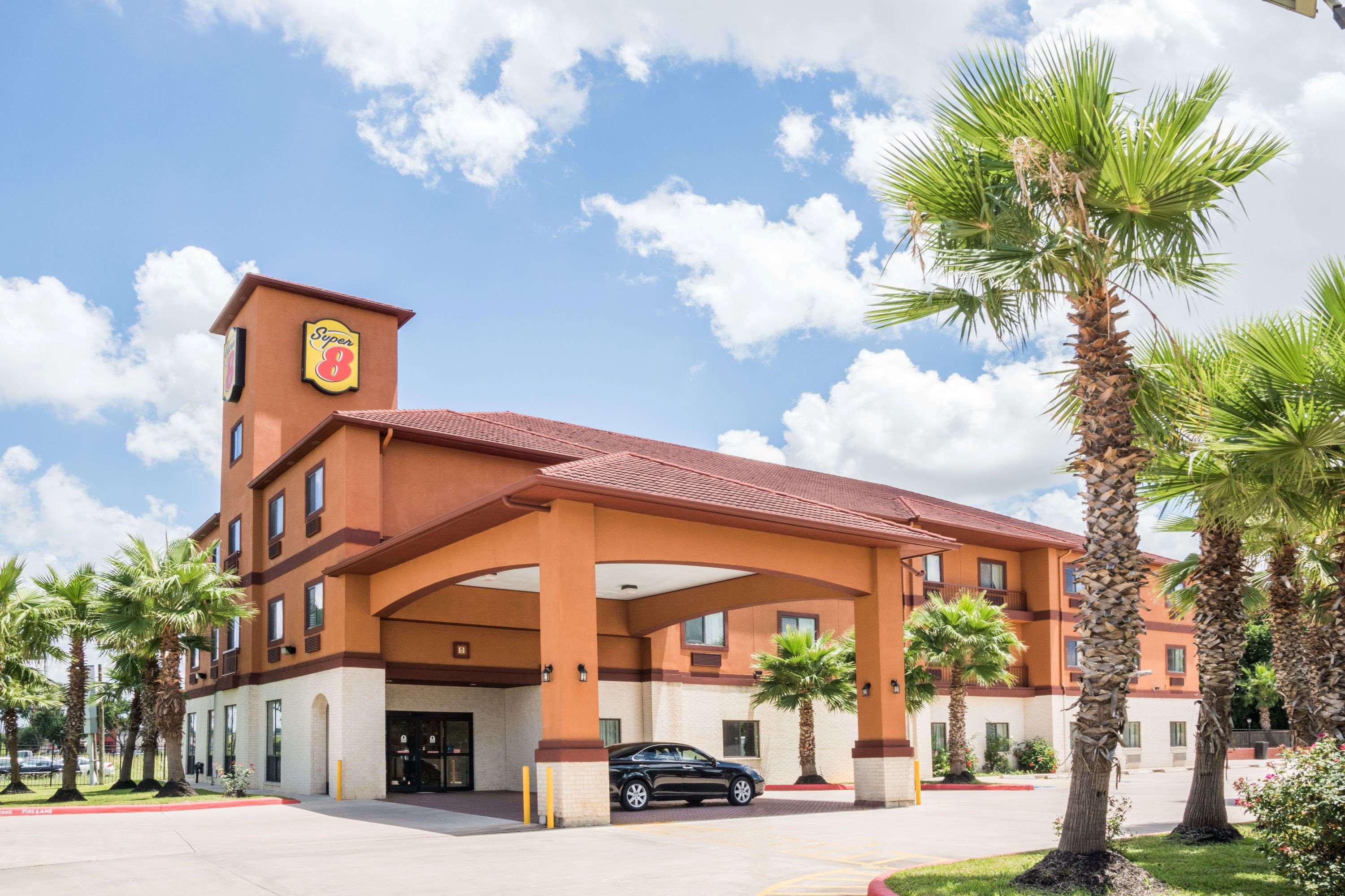 Super 8 By Wyndham Brookshire Tx Hotel Ngoại thất bức ảnh